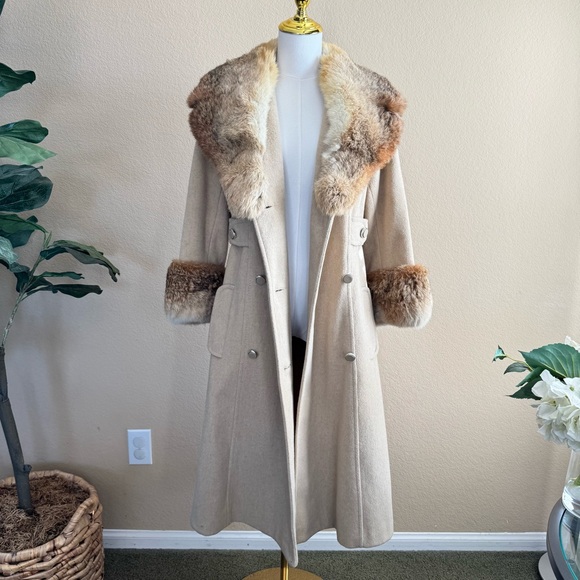 Vintage Robinson’s California Wool Coat – Small Union Made USA Fur Collar/Cuffs - Picture 4 of 16